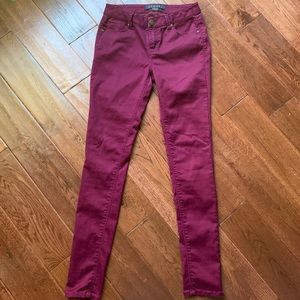 Maroon Jegging-style Skinny Jeans